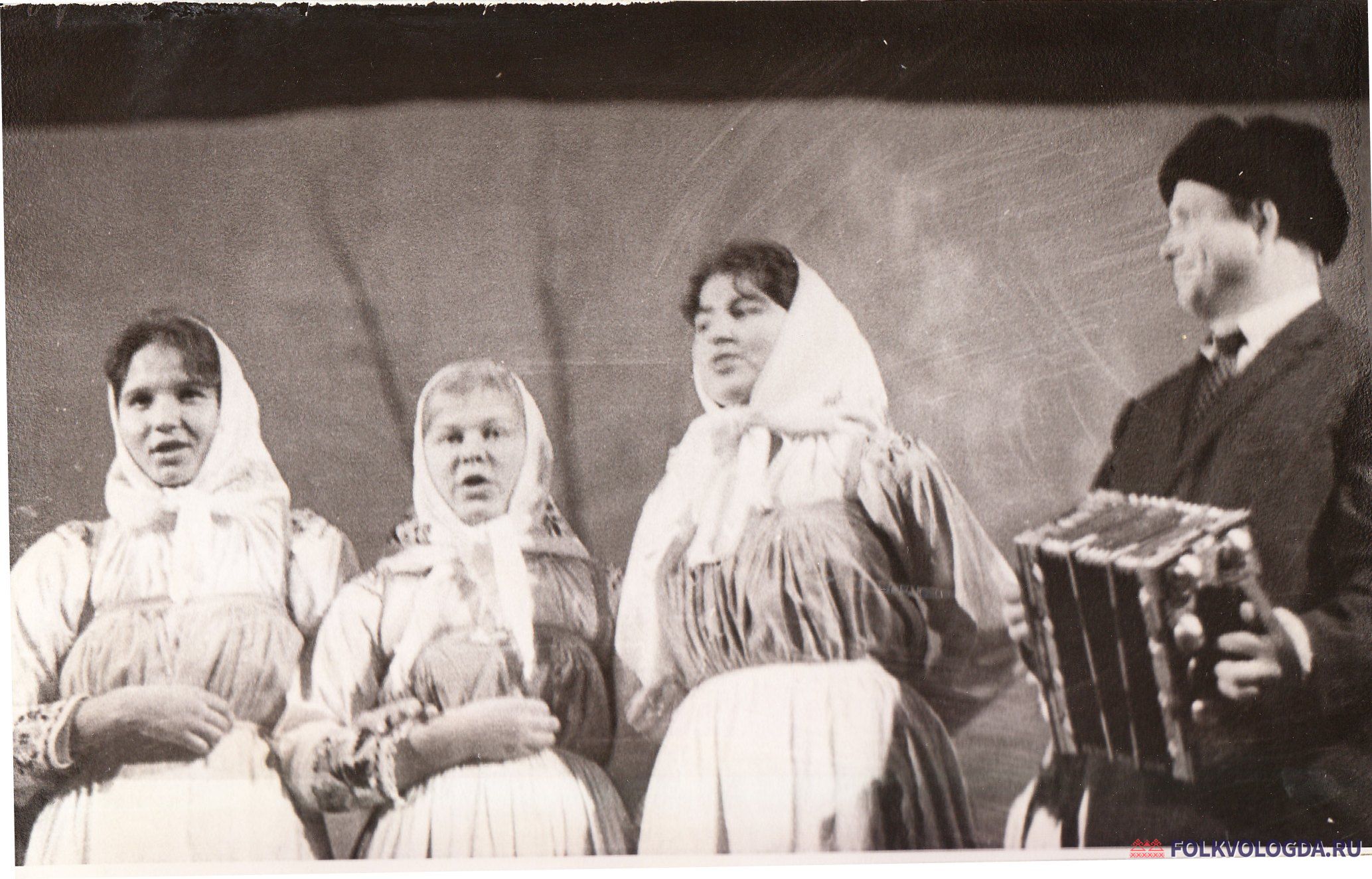 Фольклорный коллектив Никольского района Нигинского сельсовета, «Нигинские» (текст на обороте)