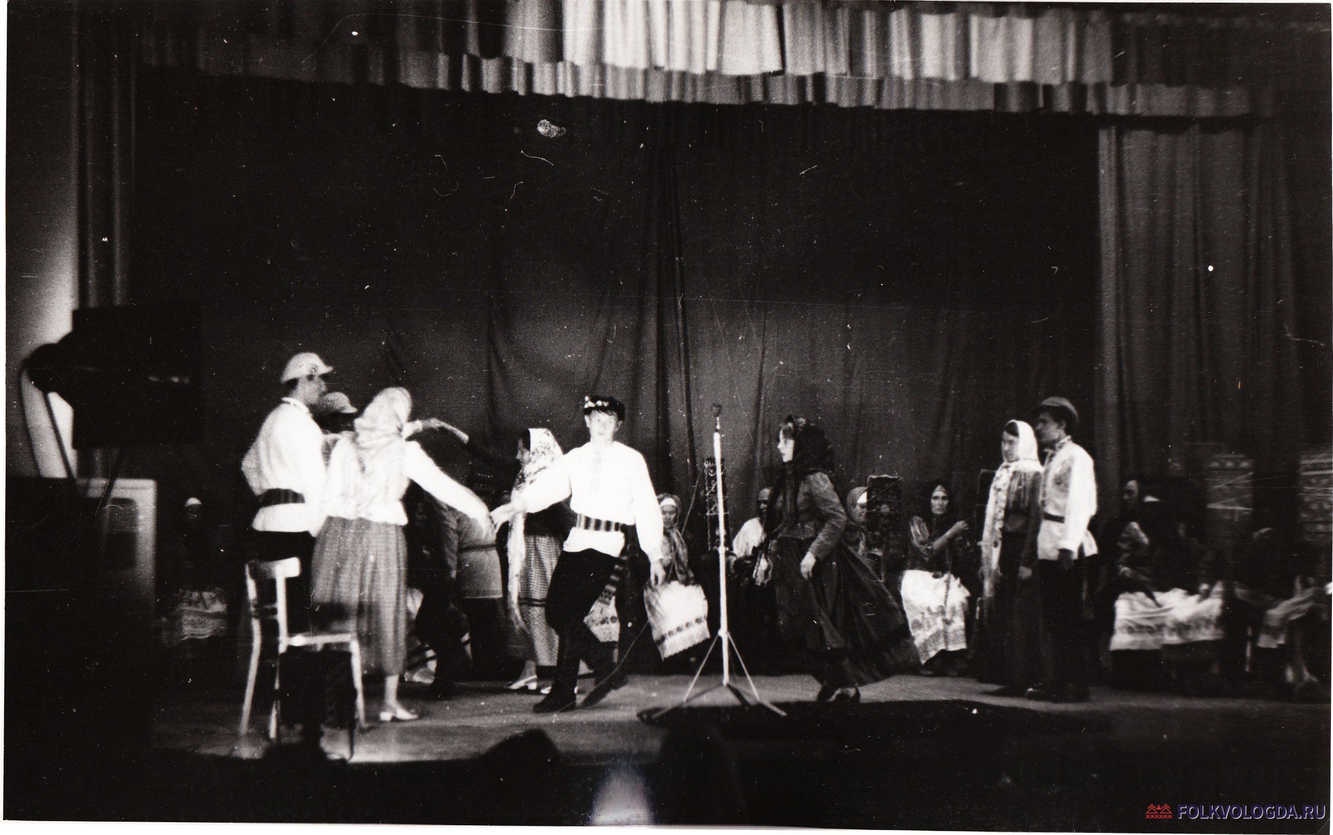 Фольклорный коллектив Нюксенского района, «Нюксеница» (текст на обороте)